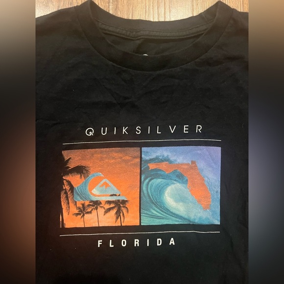QuickSilver Logo Graphic Tee Mens Large - Picture 3 of 4